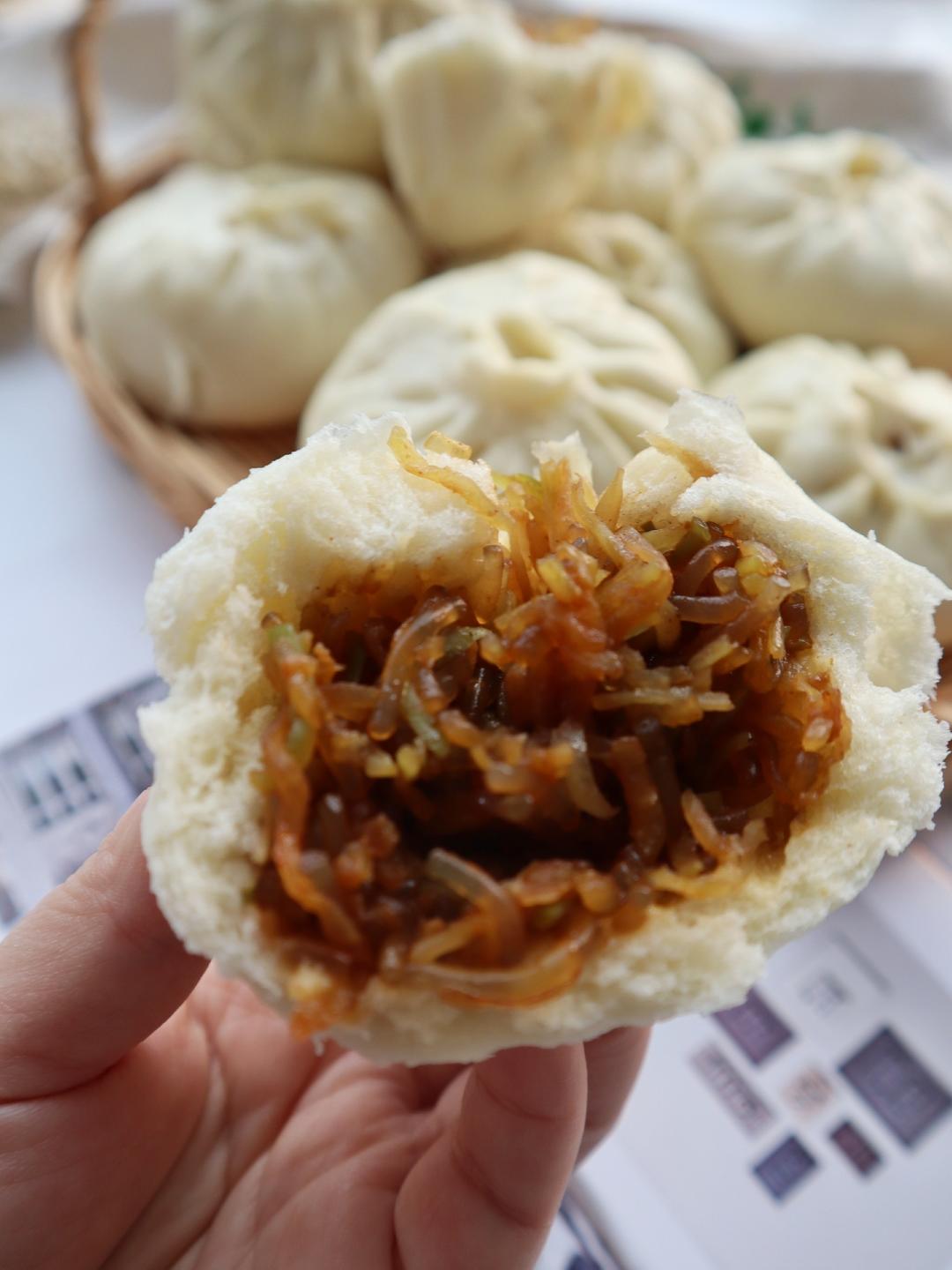 比肉还好吃的白萝卜粉条素包子(内附调馅方法)