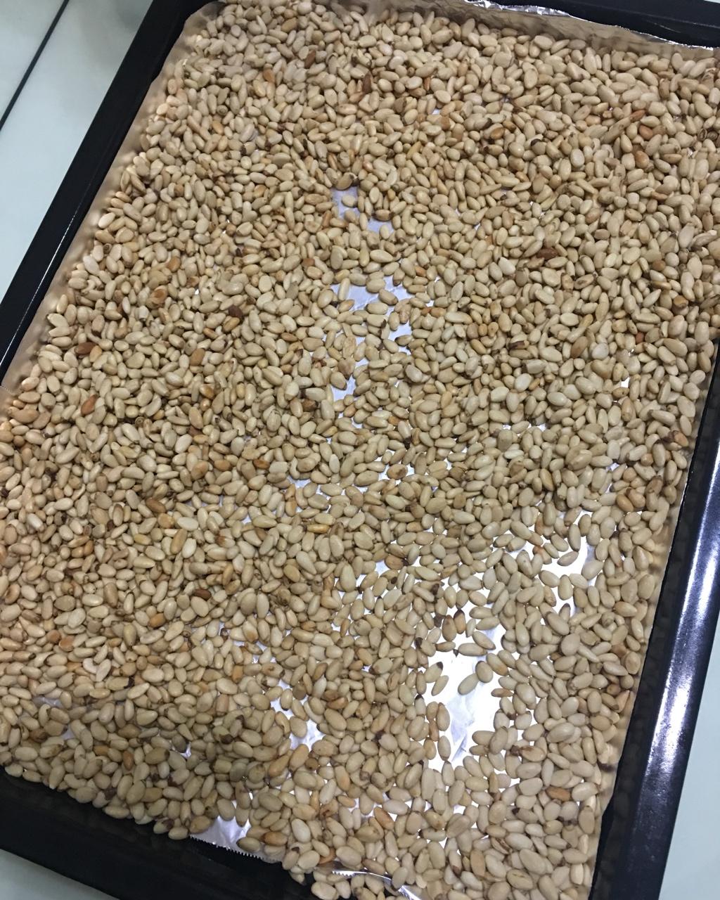 小一粒做的烤松子仁