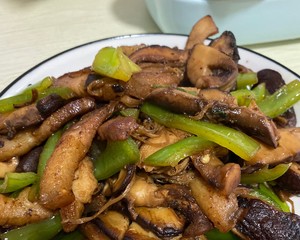 香菇炒肉的做法 步骤4