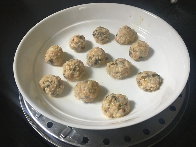 宝宝辅食-豆腐肉丸子的做法
