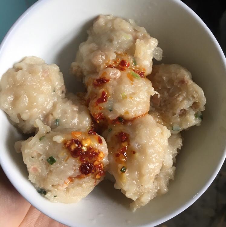 圆子粑粑(芋头萝卜肉圆子)