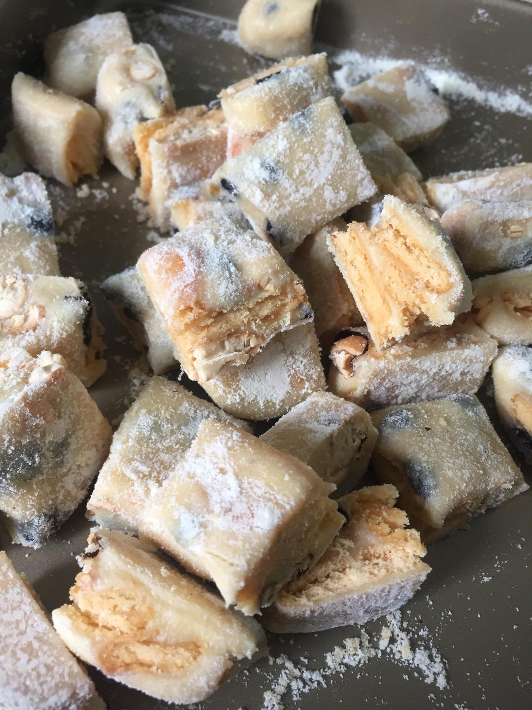 零添加,纯手工雪花酥。好吃停不下来!