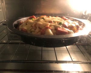什锦鸡肉虾仁披萨(附详细披萨皮的做法)的做法 步骤7