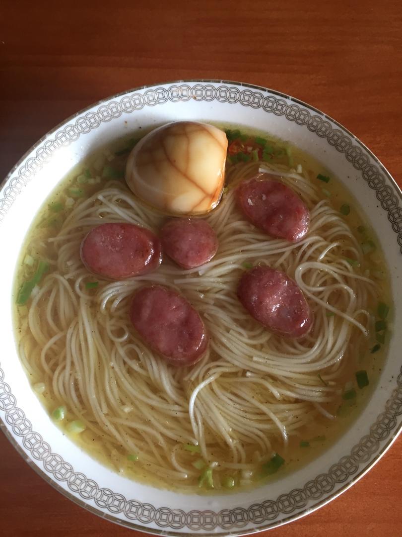 米捣蛋做的一碗热汤面