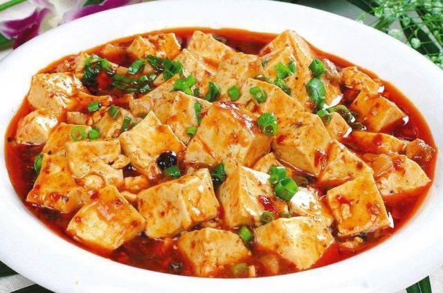 【麻婆豆腐的做法步骤图,麻婆豆腐怎么做好吃】一只