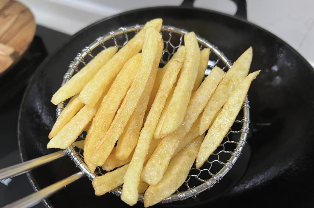 炸薯条，炸薯条🍟