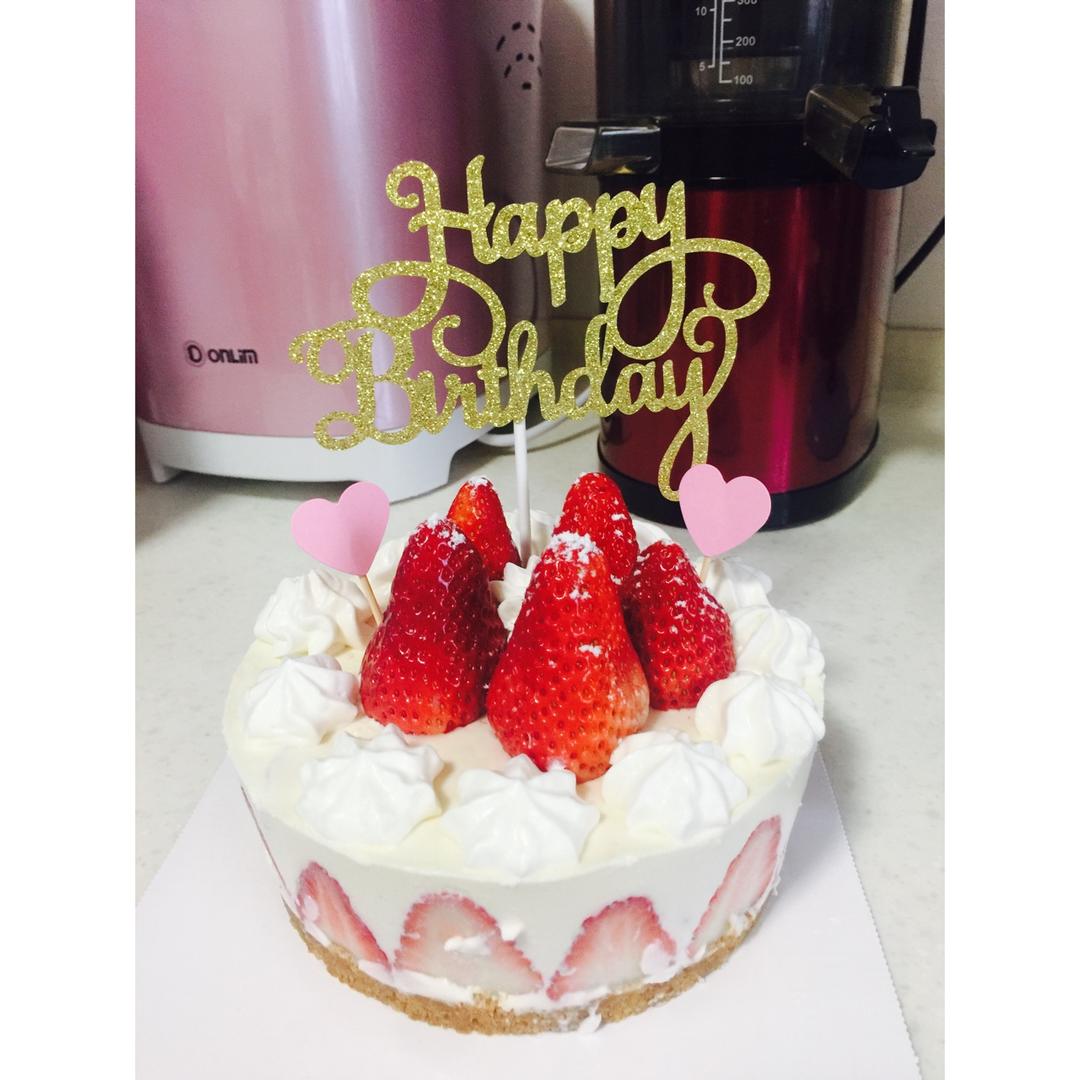 超简单的草莓芝士蛋糕