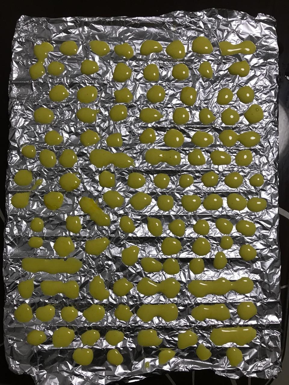 入口即化的无添加蛋黄溶豆