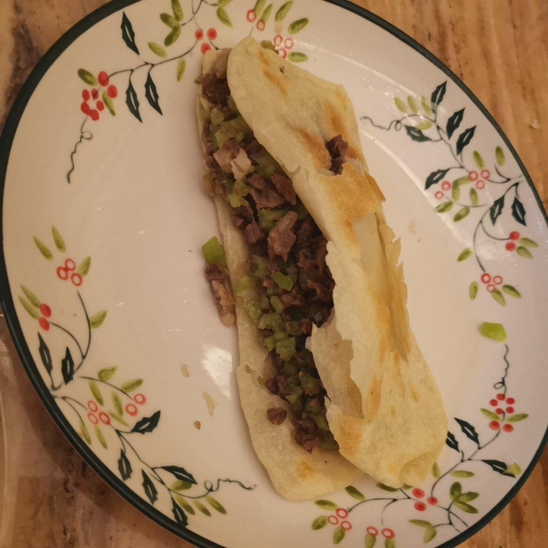 香酥夹肉火烧（河间驴肉火烧）