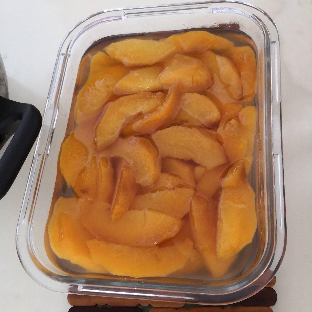黄桃罐头
