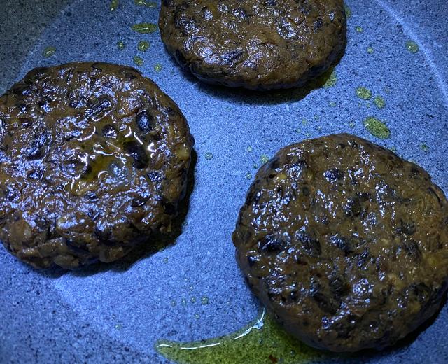 黑豆版纯素汉堡“肉”饼的做法