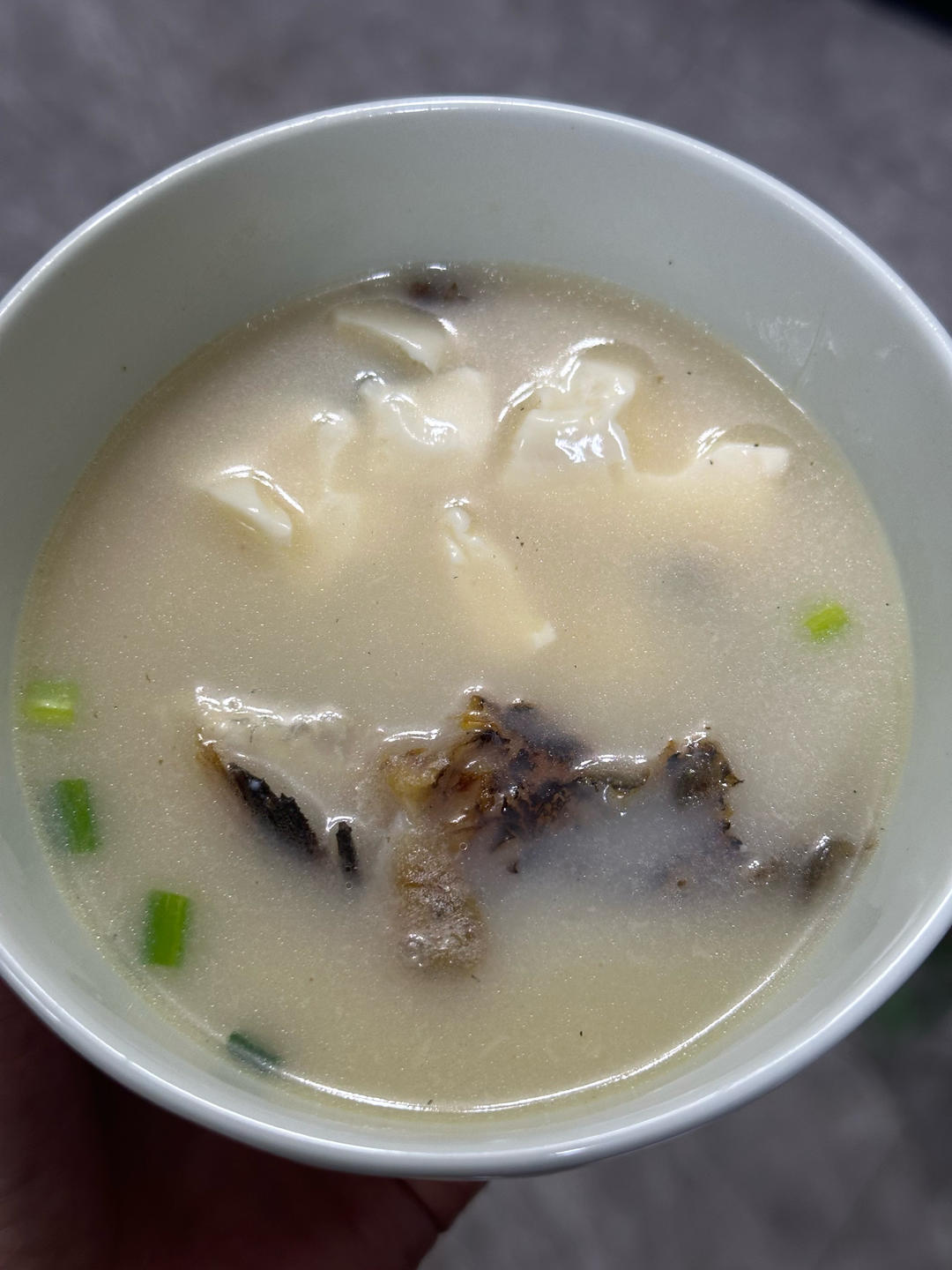 奶白鲫鱼豆腐汤|一条鱼最后的温柔