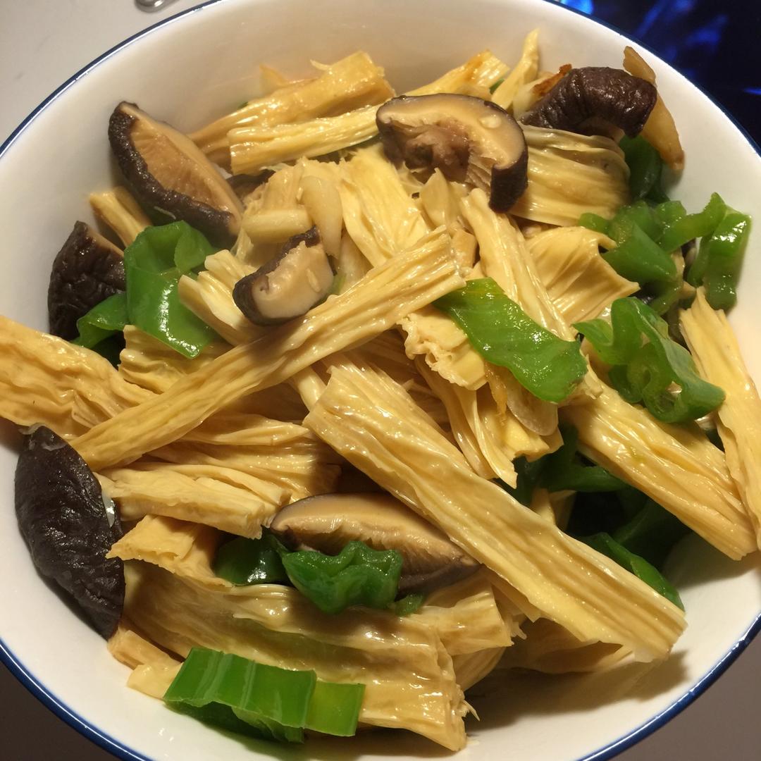 青椒炒腐竹