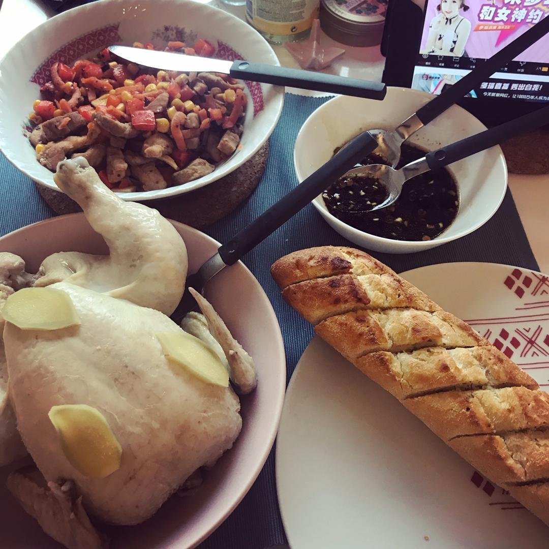 白斩鸡—独家秘制蘸酱料