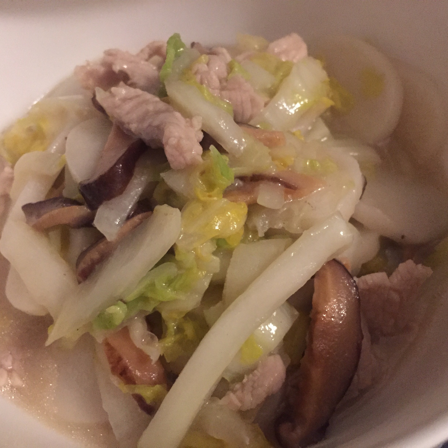 黄芽菜肉丝炒年糕