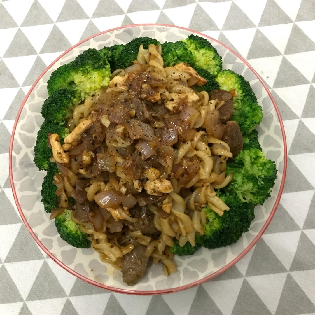 黑椒牛柳意面（螺旋面）