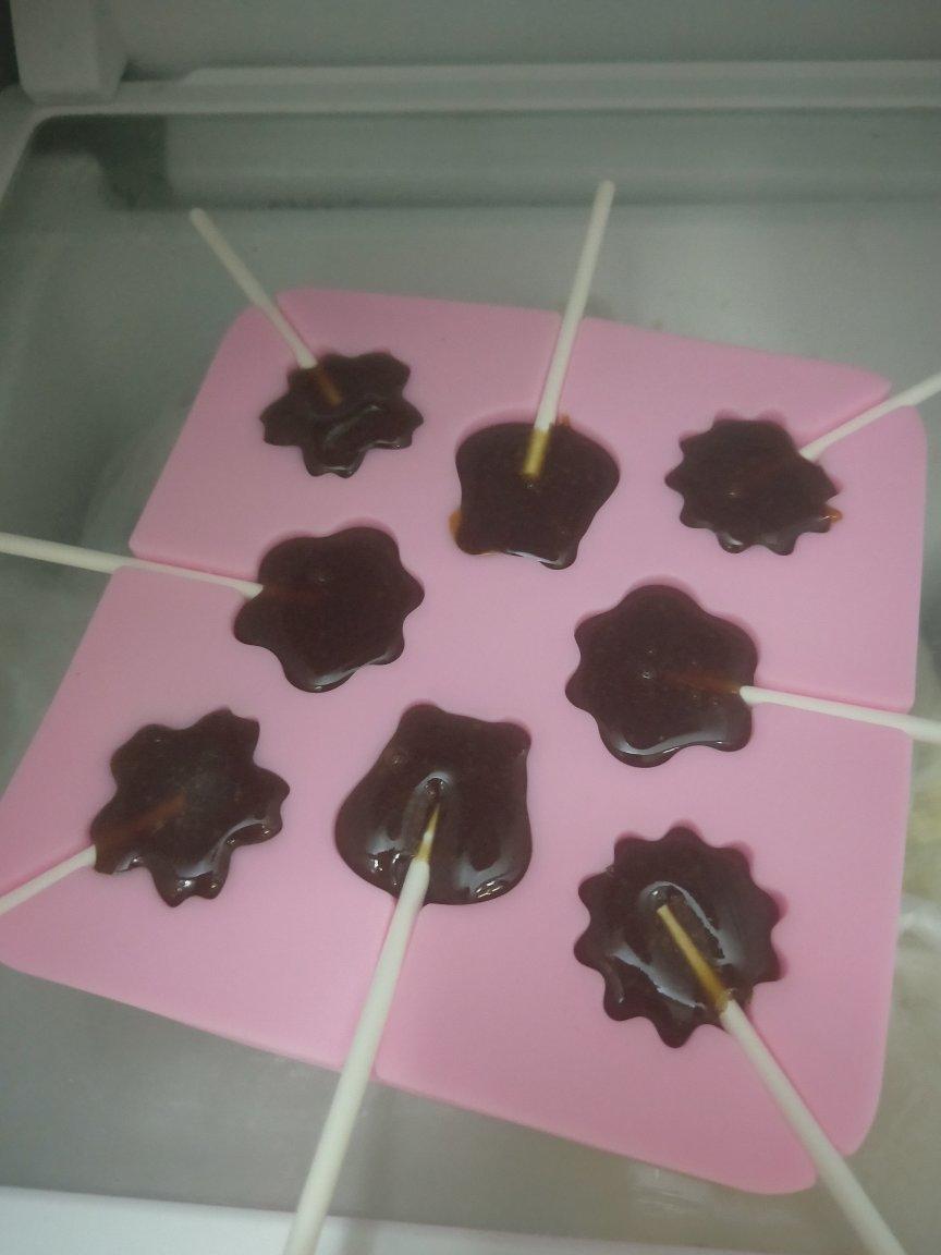 自制水果汁棒棒糖