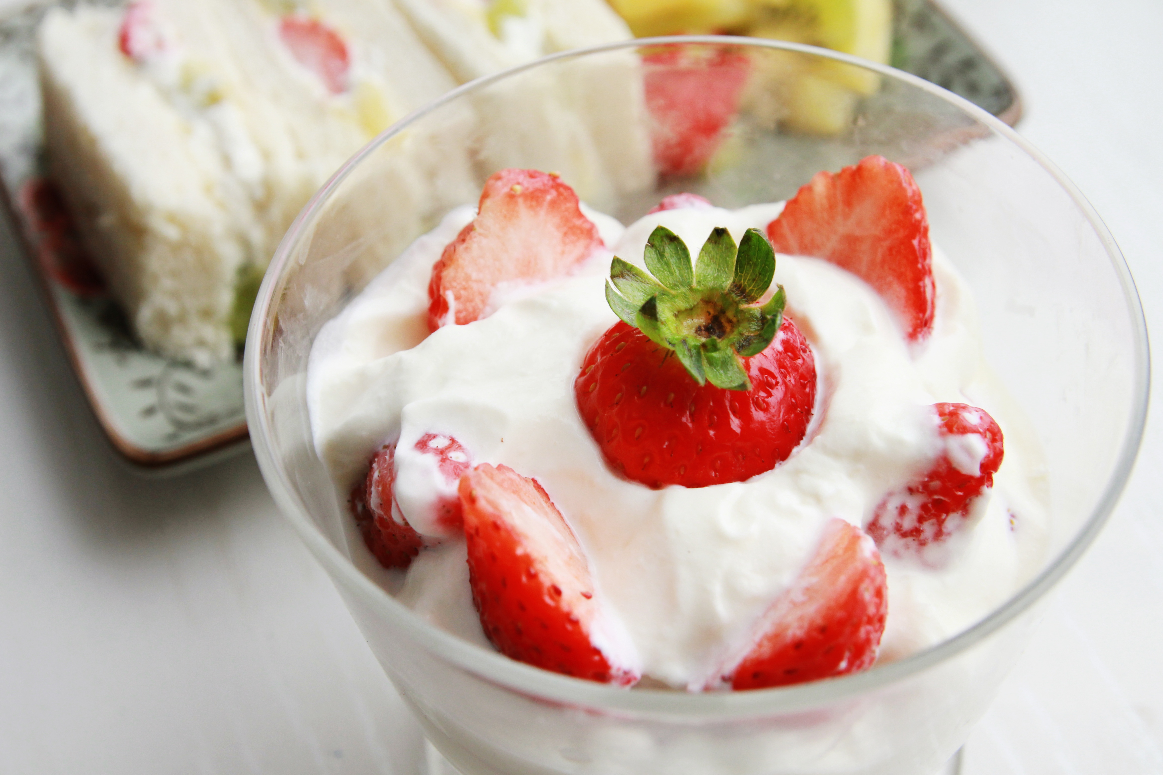 雪山红宝—忌廉士多啤梨（请不要传没有奶制品小伙伴的秃草莓）