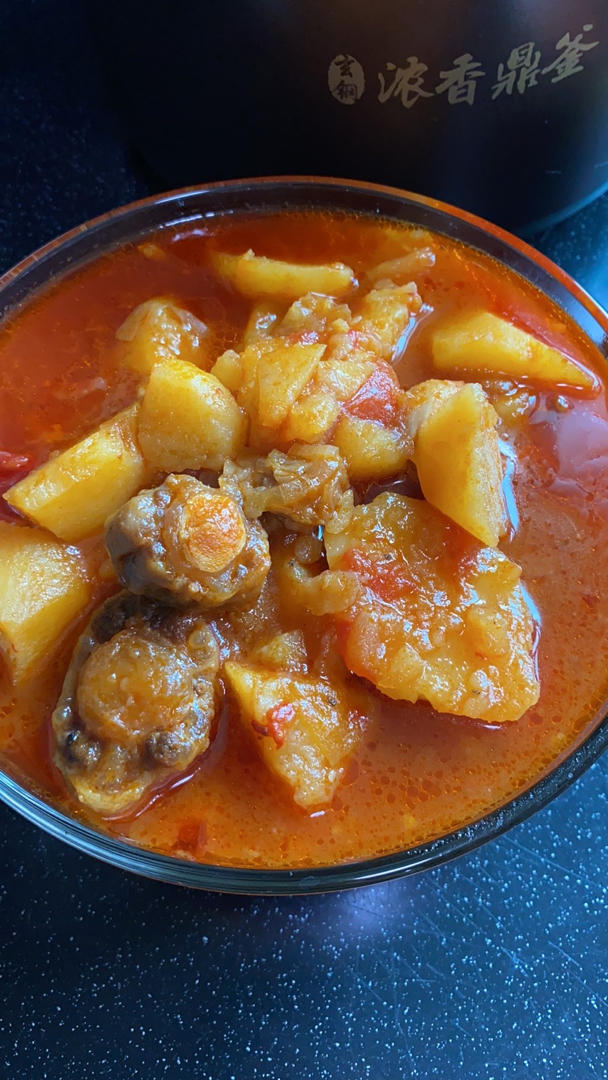 香浓红烩牛尾汤~番茄牛尾最暖胃！