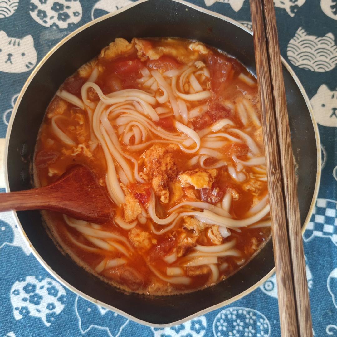 恨不得抱着锅舔的番茄鸡蛋面