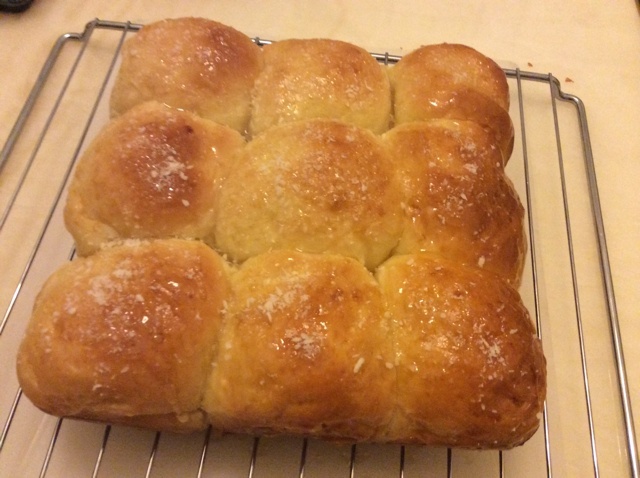 椰蓉酸奶小面包