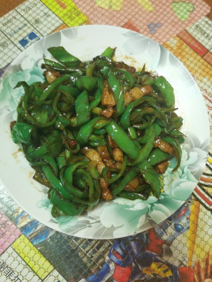 堂妈小厨——辣椒炒肉丝