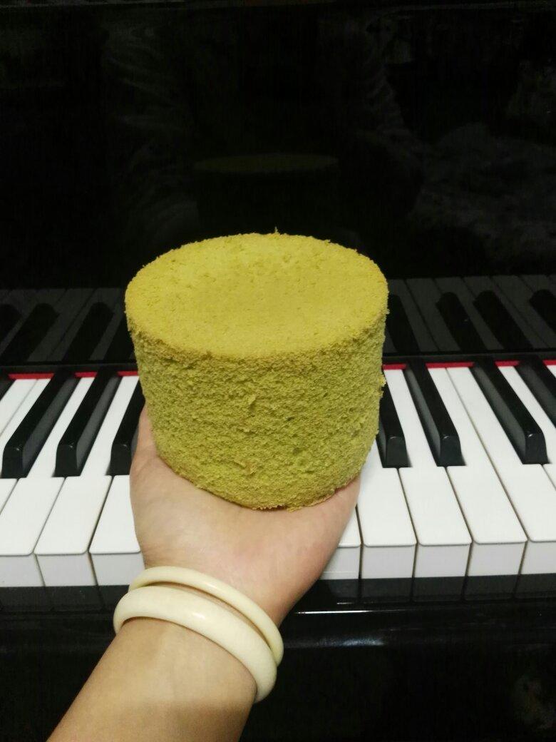 乐葵4寸菠菜戚风蛋糕
