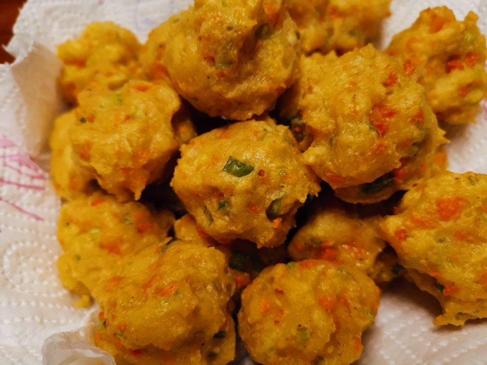 香酥豆腐丸子（外酥里嫩）