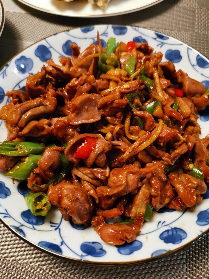 爆炒鸡胗