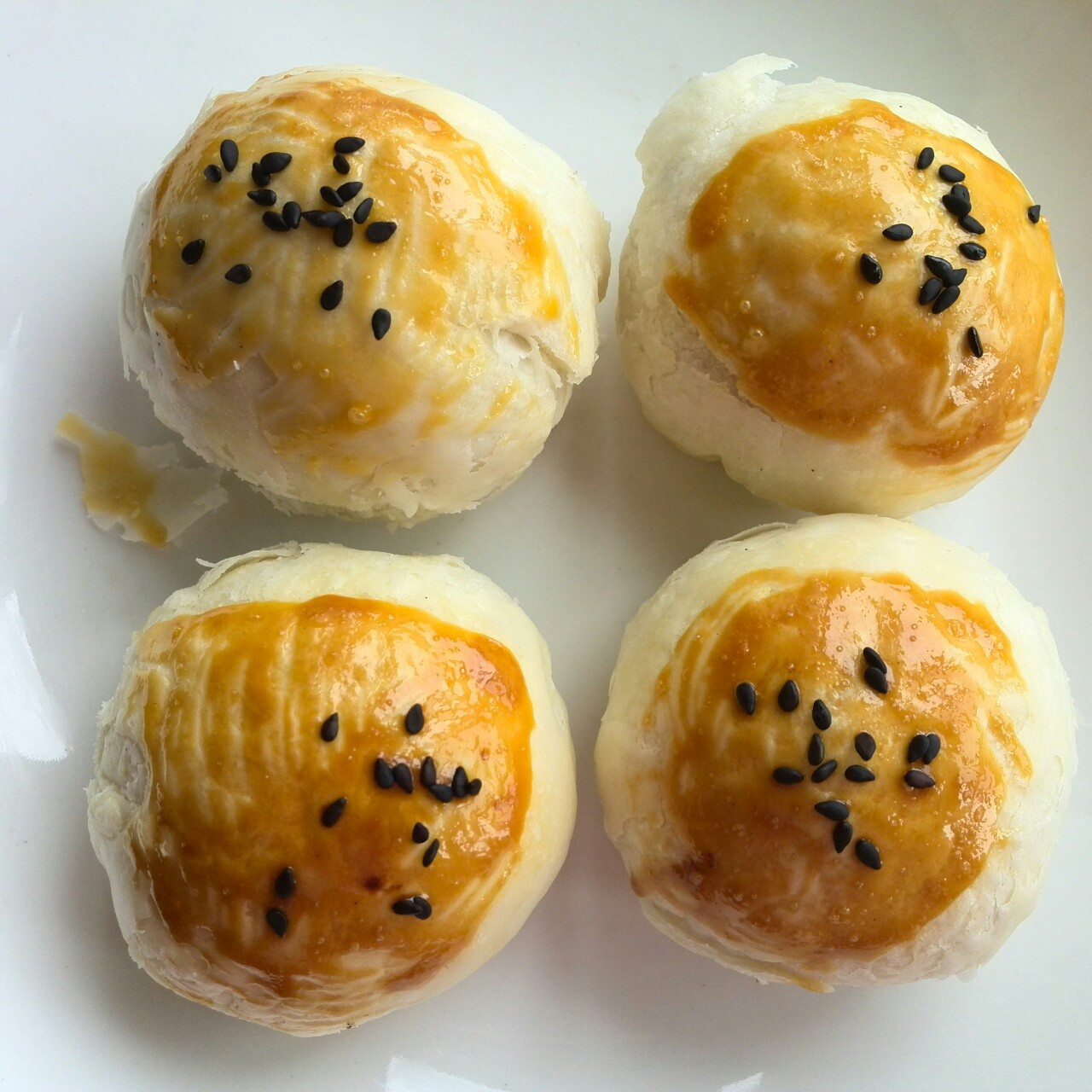 豆沙蛋黄酥