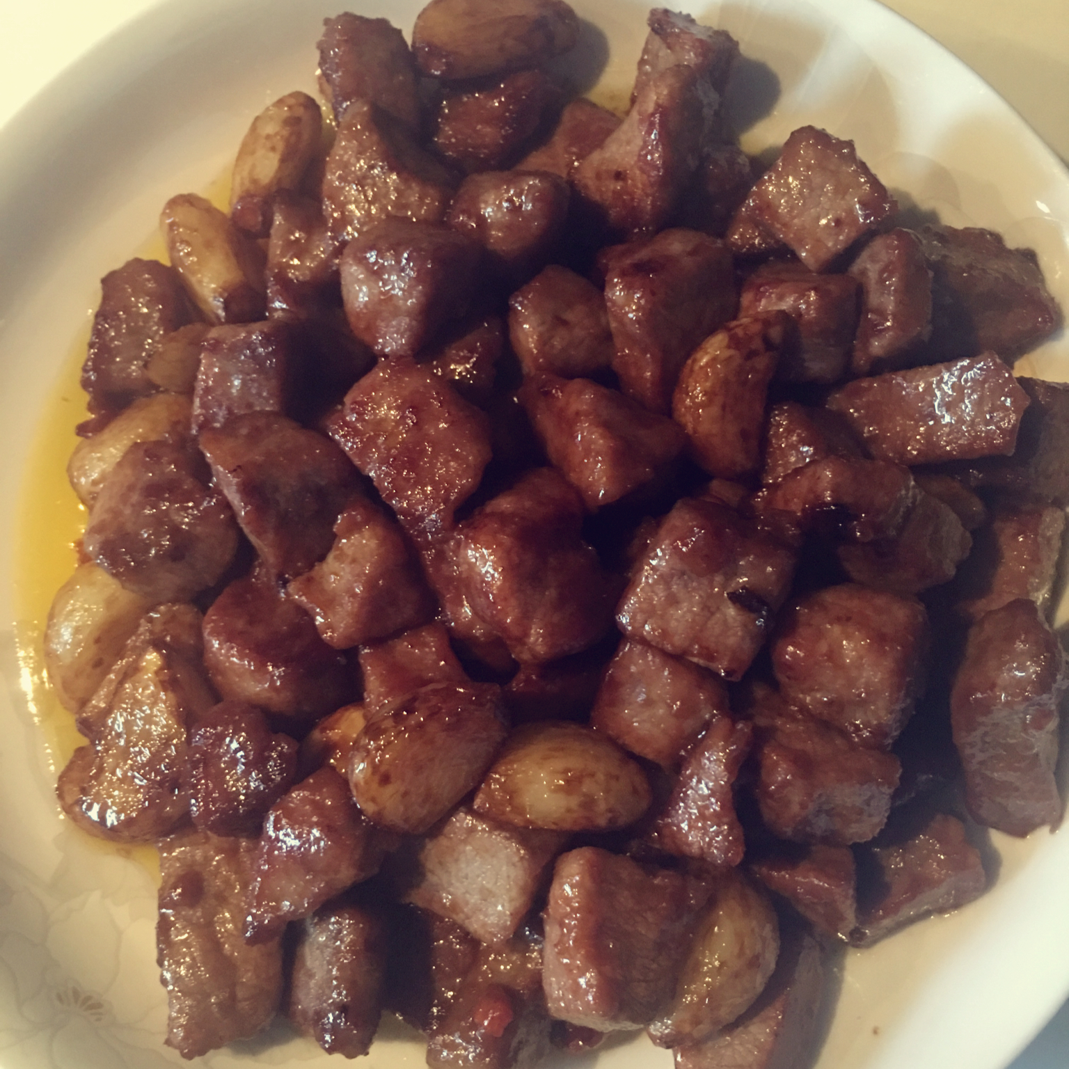 黑蒜子牛肉粒