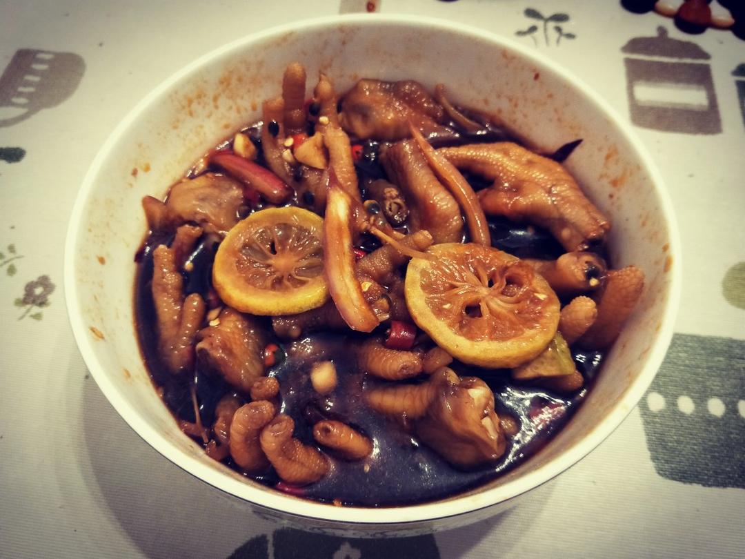 柠檬百香果鸡爪