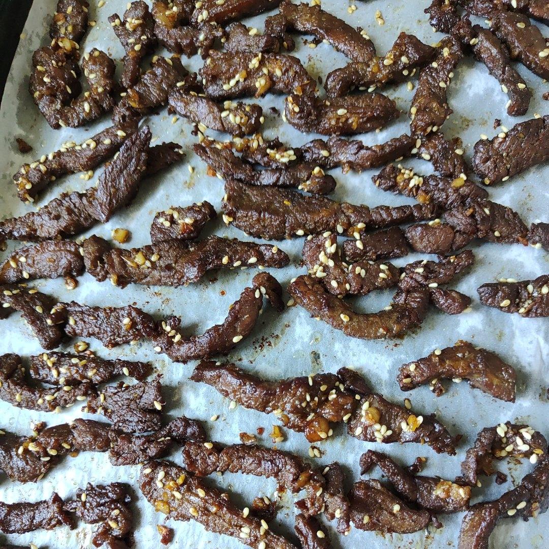 蒜香烧烤味牛肉干——味道绝顶，香到晕厥！