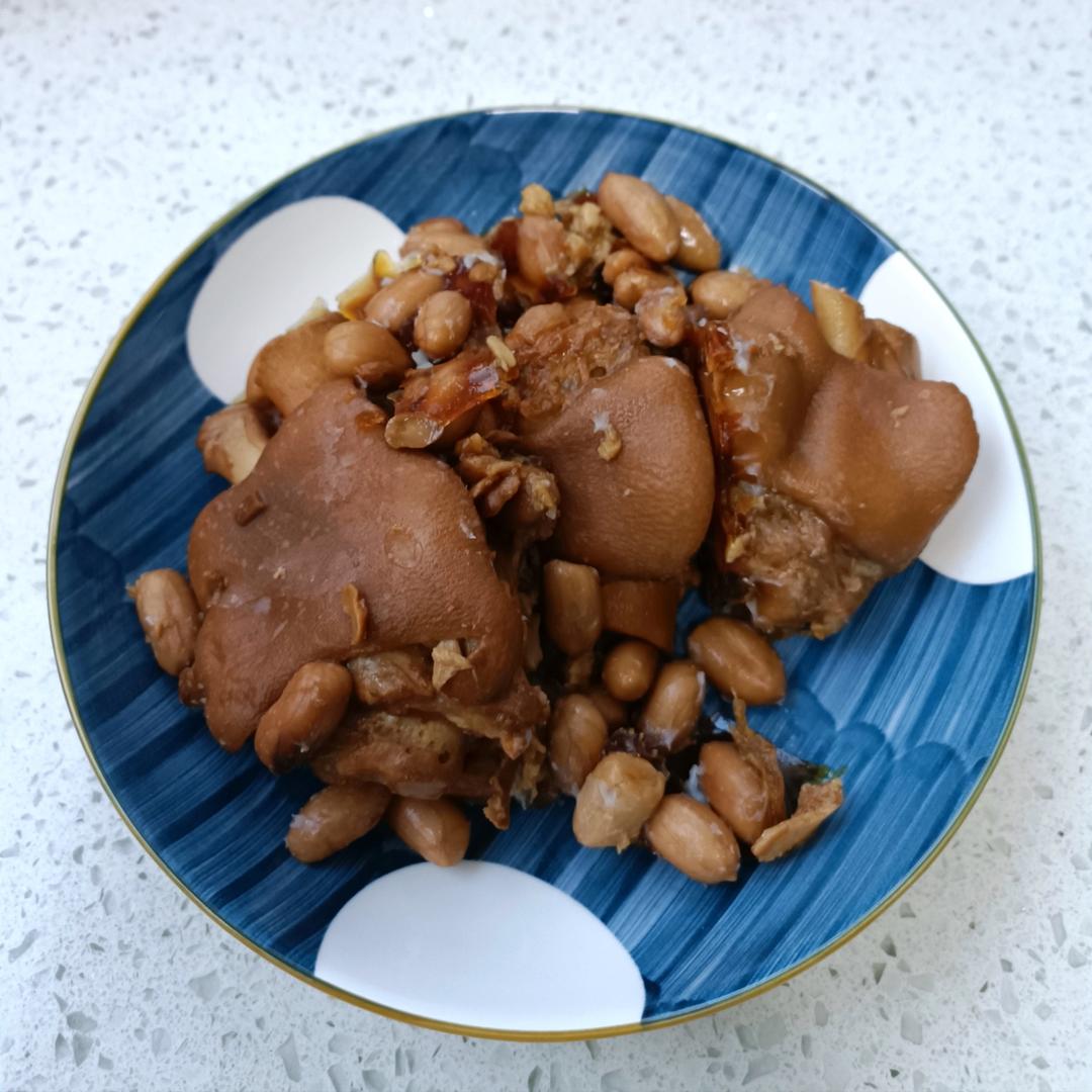 红焖猪蹄