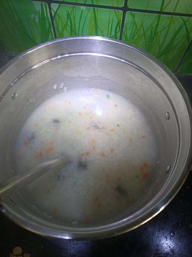 皮蛋瘦肉粥