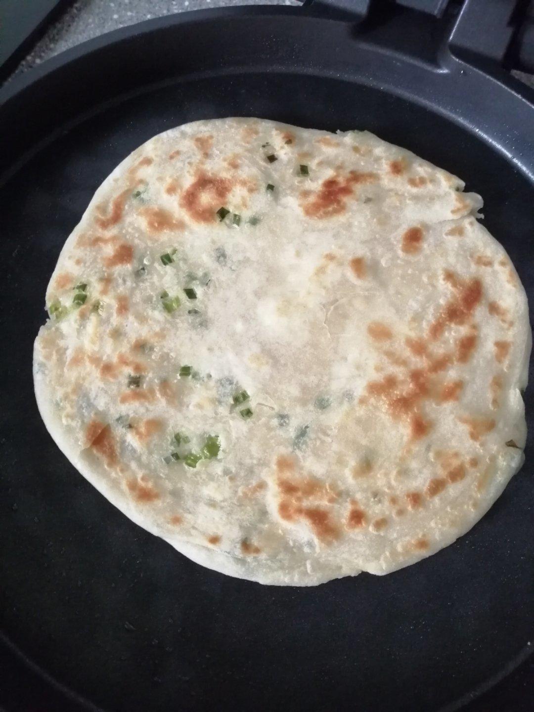 葱油饼（附外酥里嫩的技巧）