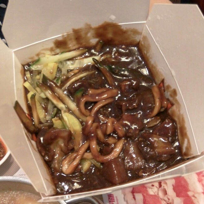 外食__走走停停。
