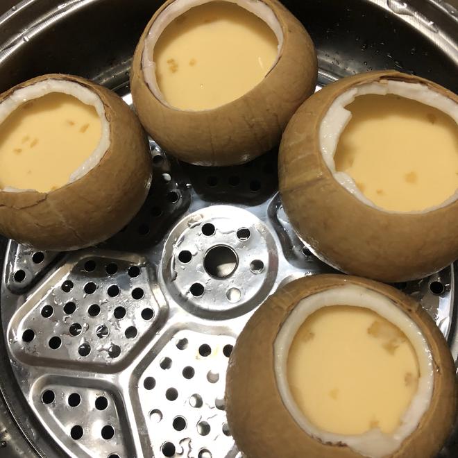 椰皇炖蛋的做法