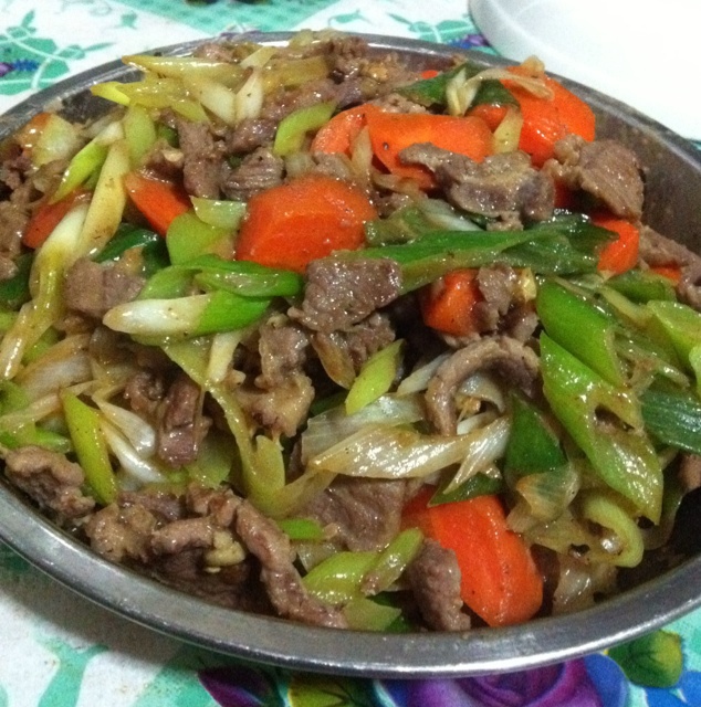 葱爆鹿肉