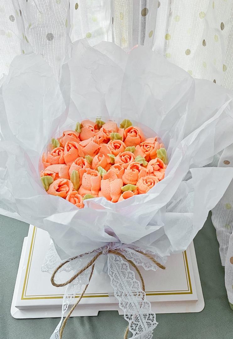 3分钟完成几乎零成本的女神节母亲节花束蛋糕