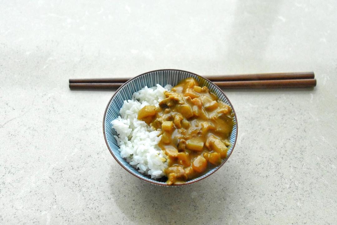 咖喱鸡肉饭（加牛奶版）