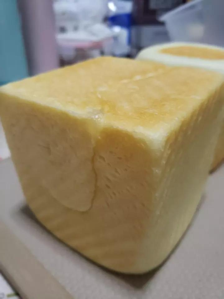 基本鲜奶吐司