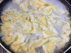 豌豆尖煎蛋汤的做法 步骤6