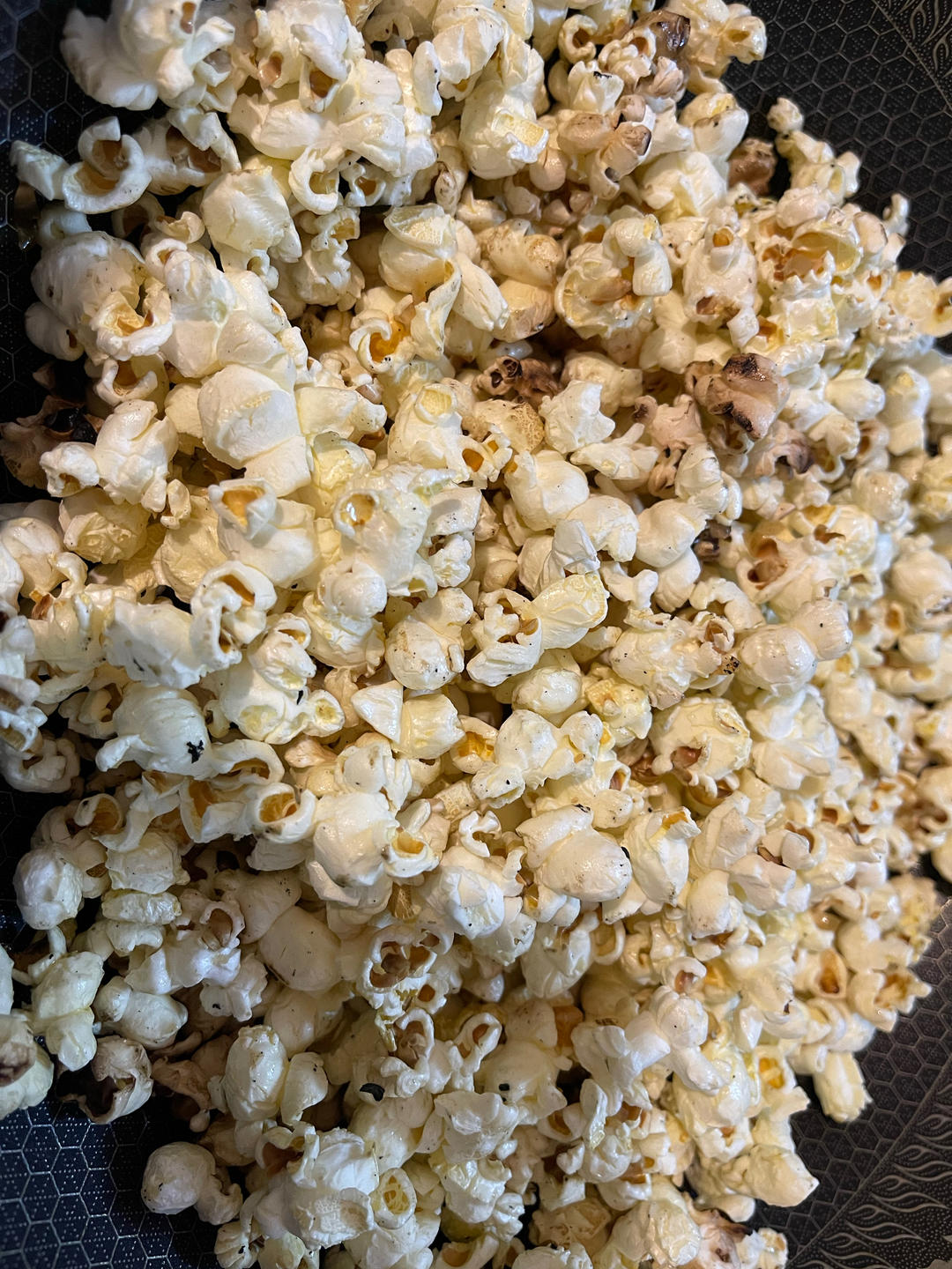 一招搞定小朋友的黄油焦糖爆米花，简单又好吃