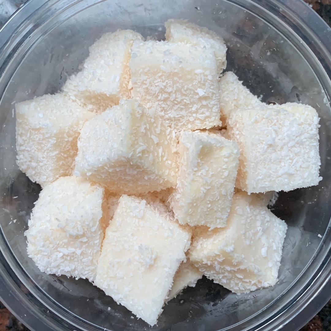 [无奶油]椰奶冻/椰丝小方