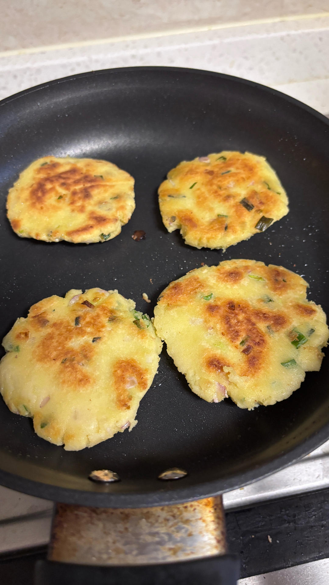 这么做【豆渣饼】也太好吃了吧，一次就成功～爱了
