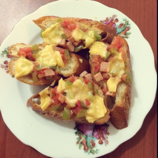 芝士面包片披萨