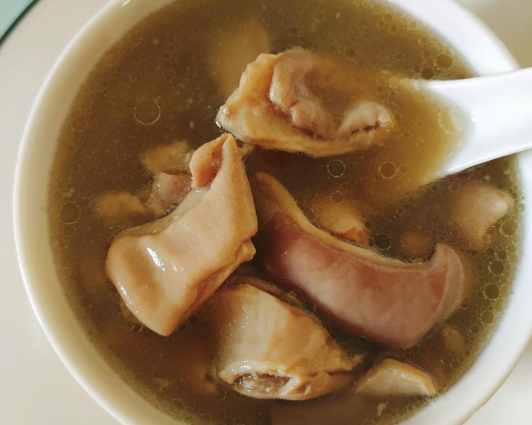 胡椒春砂仁猪肚汤的做法