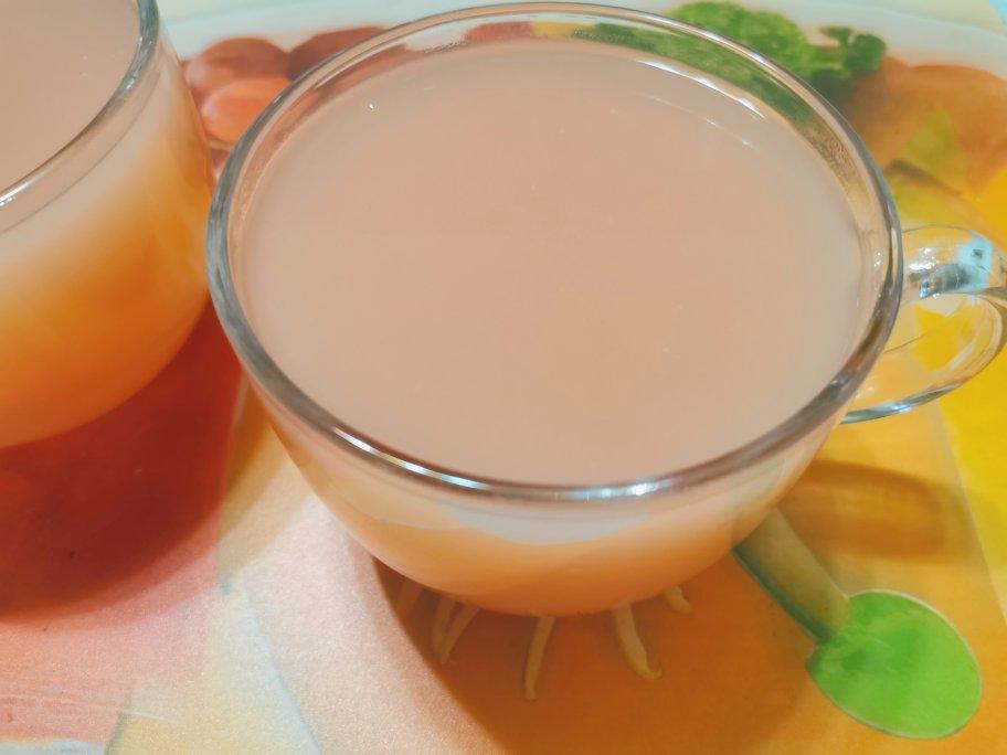 纯纯正正的鲜桃汁