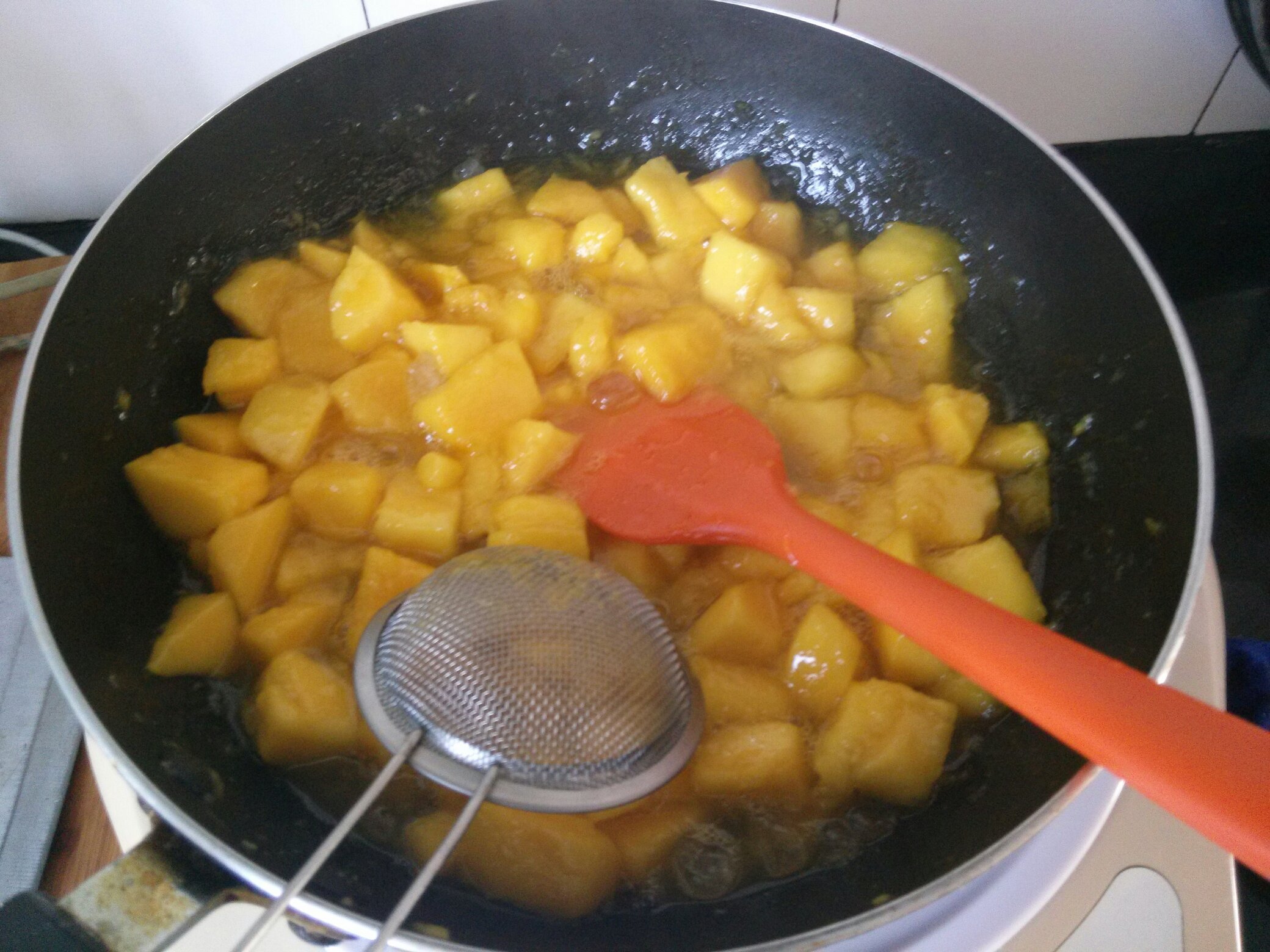 芒果酱超好吃的做法 步骤2